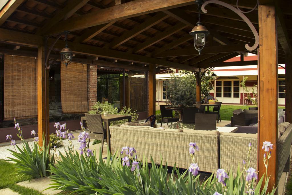 Вилла Maison Louis Trofarello Экстерьер фото