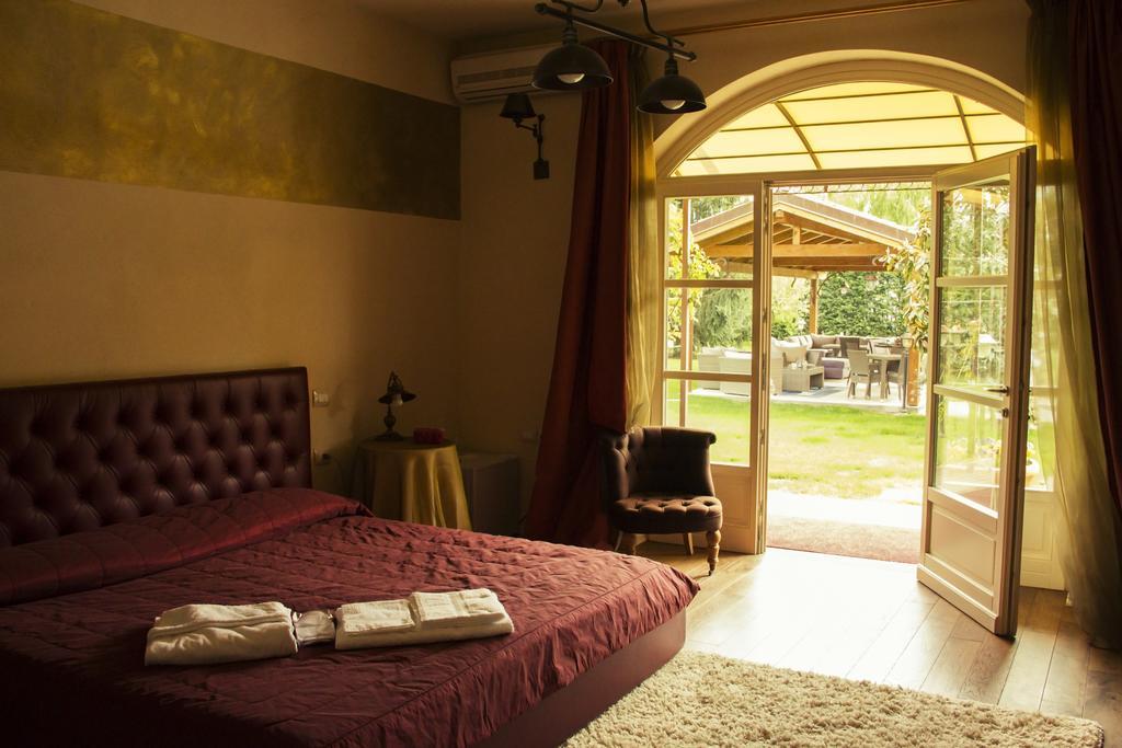 Вилла Maison Louis Trofarello Экстерьер фото
